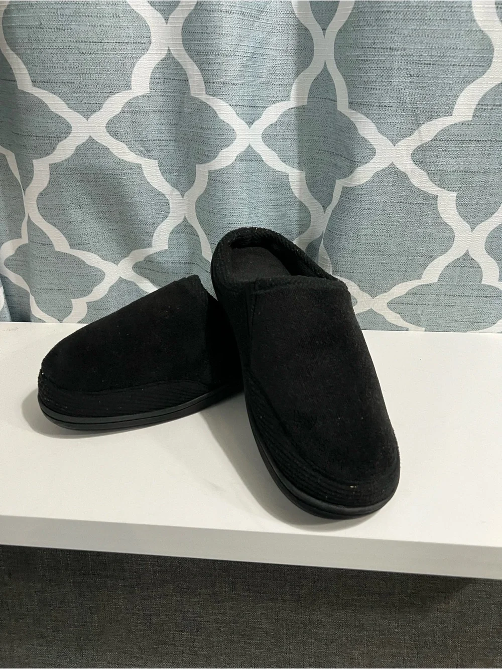 Deer Stags black slip ons